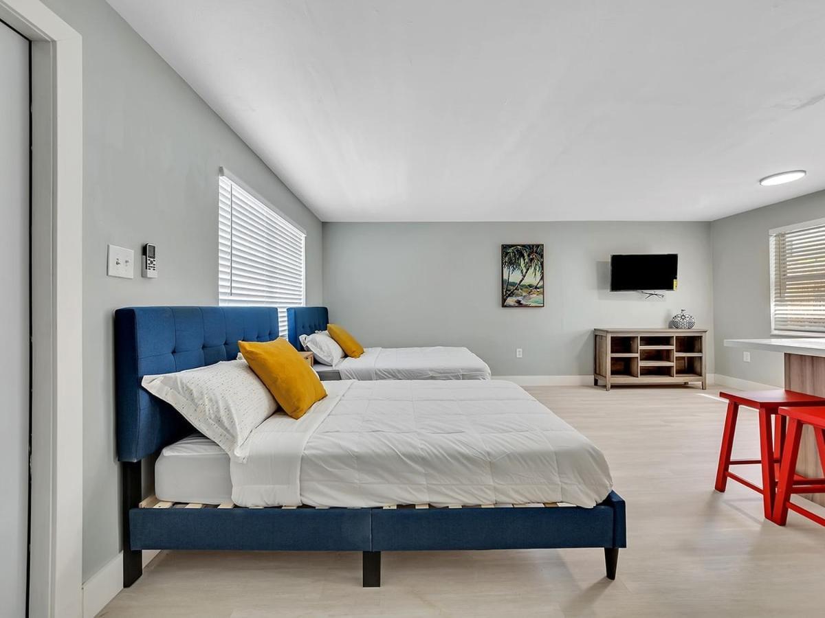 The Shell On Walnut Studio With Bath Hollywood Beach Free Parking 戴尼亚 外观 照片